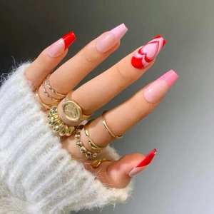 Trendy press on naglar 💅🏽  - Smidiga press on naglar 💗💗💗