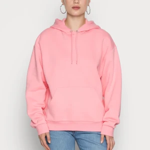 Hoodie  - Säljer denna fina hoodie från monki som aldrig är använd 💗