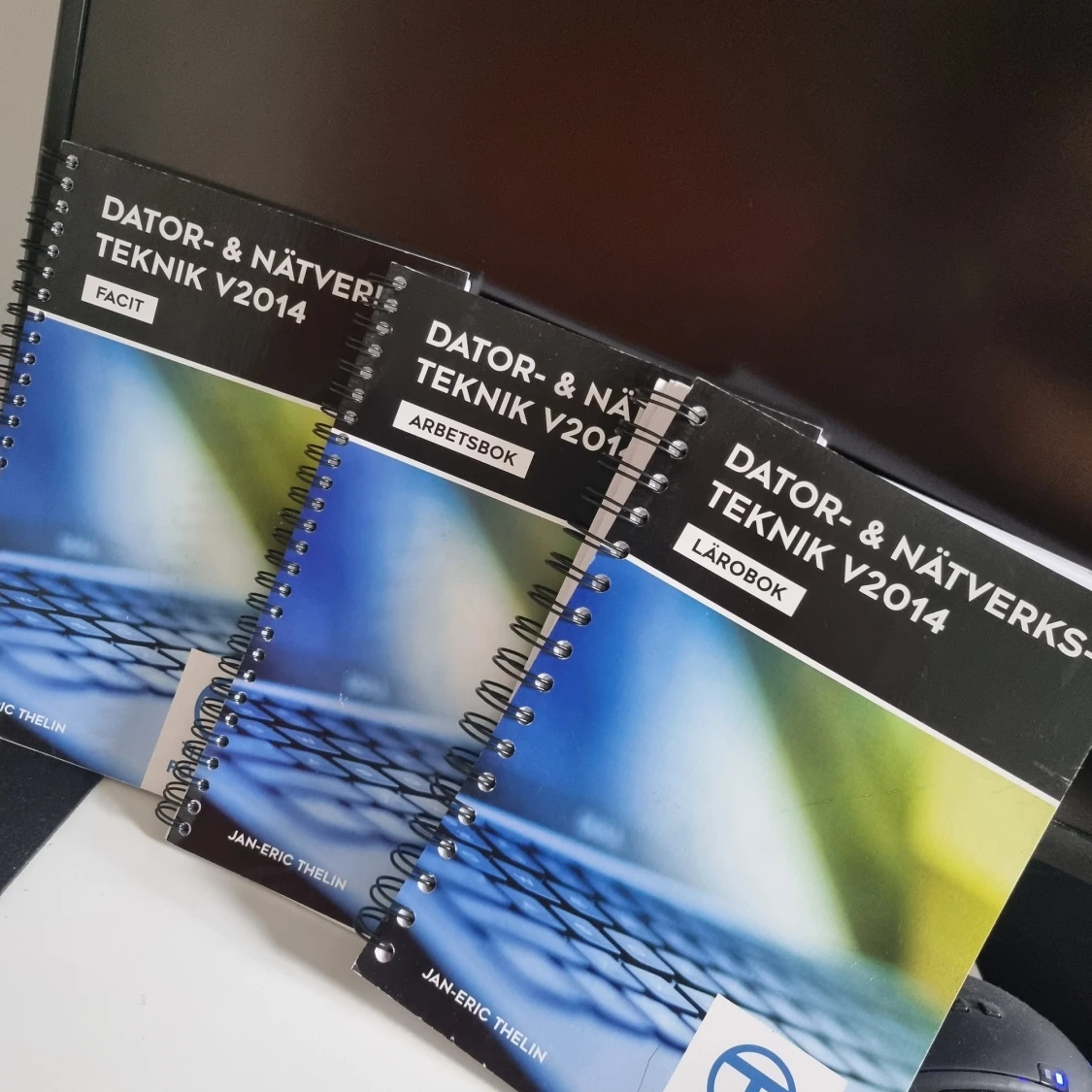 Dator och nätverksteknik v2014