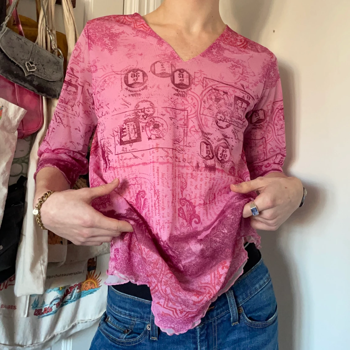 Rosa vintage topp mesh paisley trekvart v-ringad 90s - 90