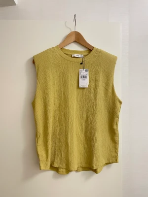 Topp storlek M från Mango - Topp storlek M från Mango 