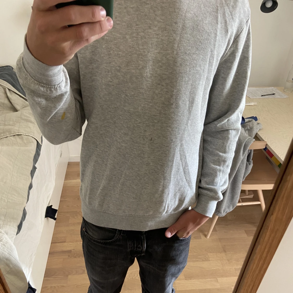 Grå crewneck - 90