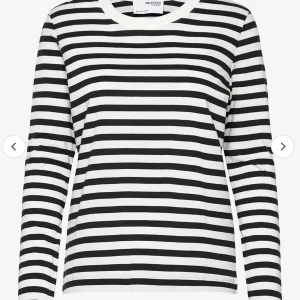 randig långärmad tröja  - skön, bra kvalitet, sitter fint 