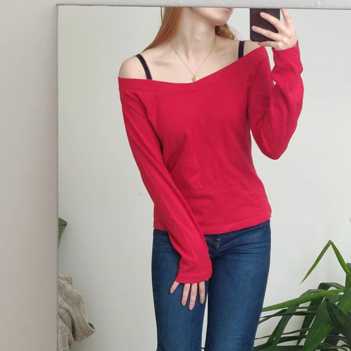 Röd off-shoulder