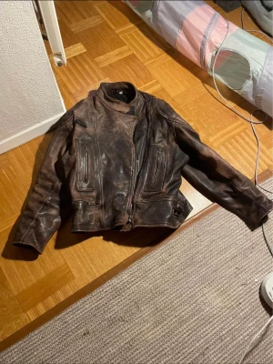 Mc jacka  - Säljer Mc jacka 