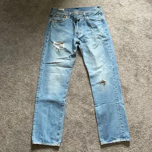 Levis jeans i bra skick. Köpte de för 1099kr 