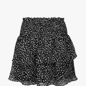 Chelsea kjol - Andra bilden är lånad ‼️ Helt oanvänd kjol i storlek M från Chelsea! Köparen står för frakten💓