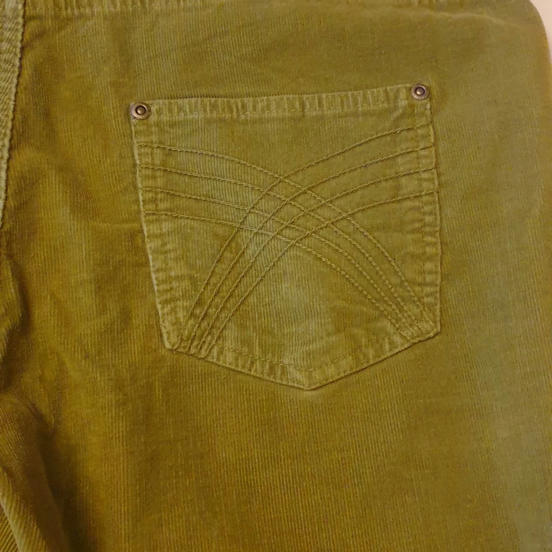 Utsängda byxor - 90