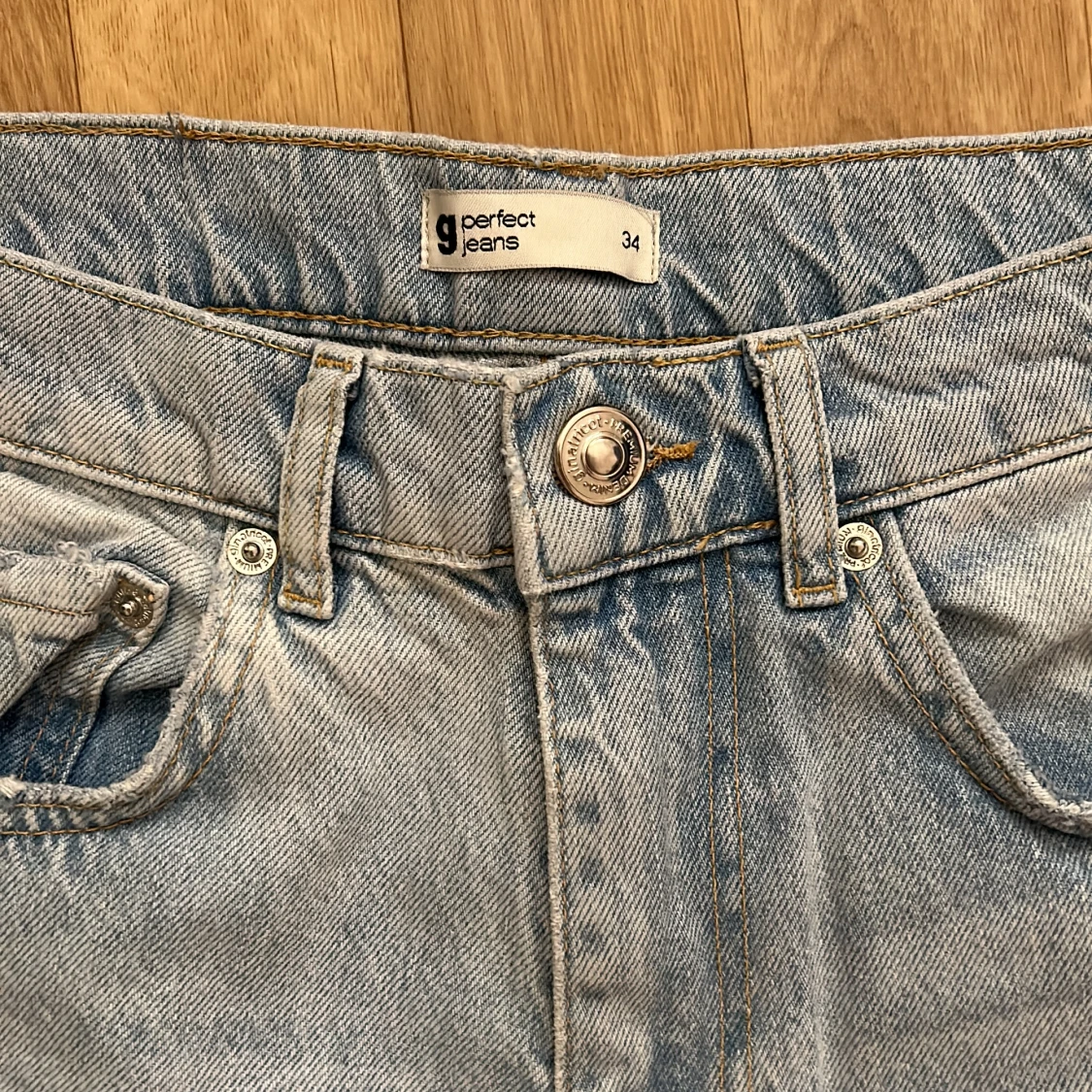 GinaTricot Jeans  - 90