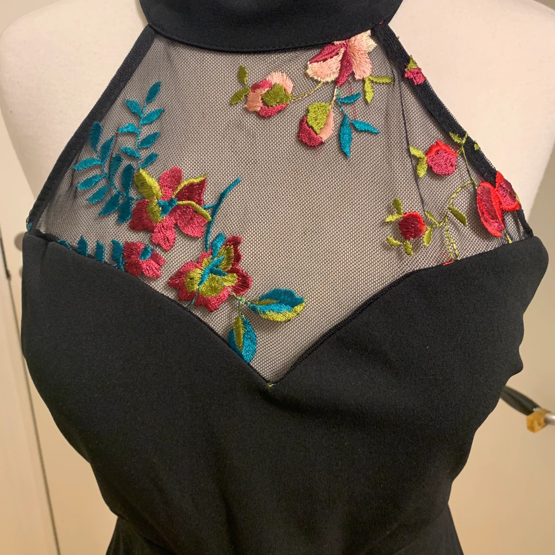 Klänning helt ny! Prislapp sitter kvar! - 90