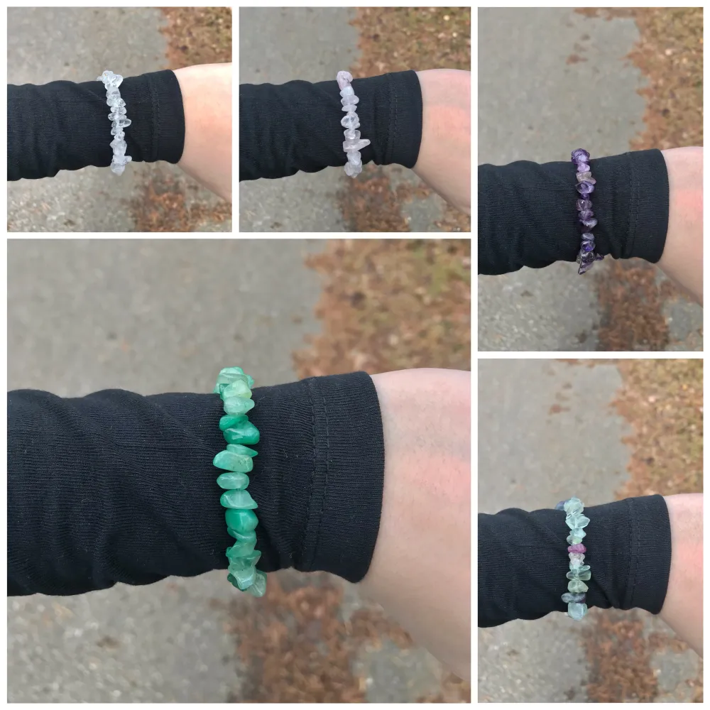 Kristallarmband i Bergkristall, Rosenkvarts, Flourit, Grön aventurin & Ametist!  45kr/st, frakt tillkommer alltid på 20kr. NATURLIGA ÄKTA KRISTALLER  Instagram: Vikiicom Vikiicom.Quickbutik.com. Accessoarer.