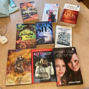 Böcker  - Alla för 400 en 50kr