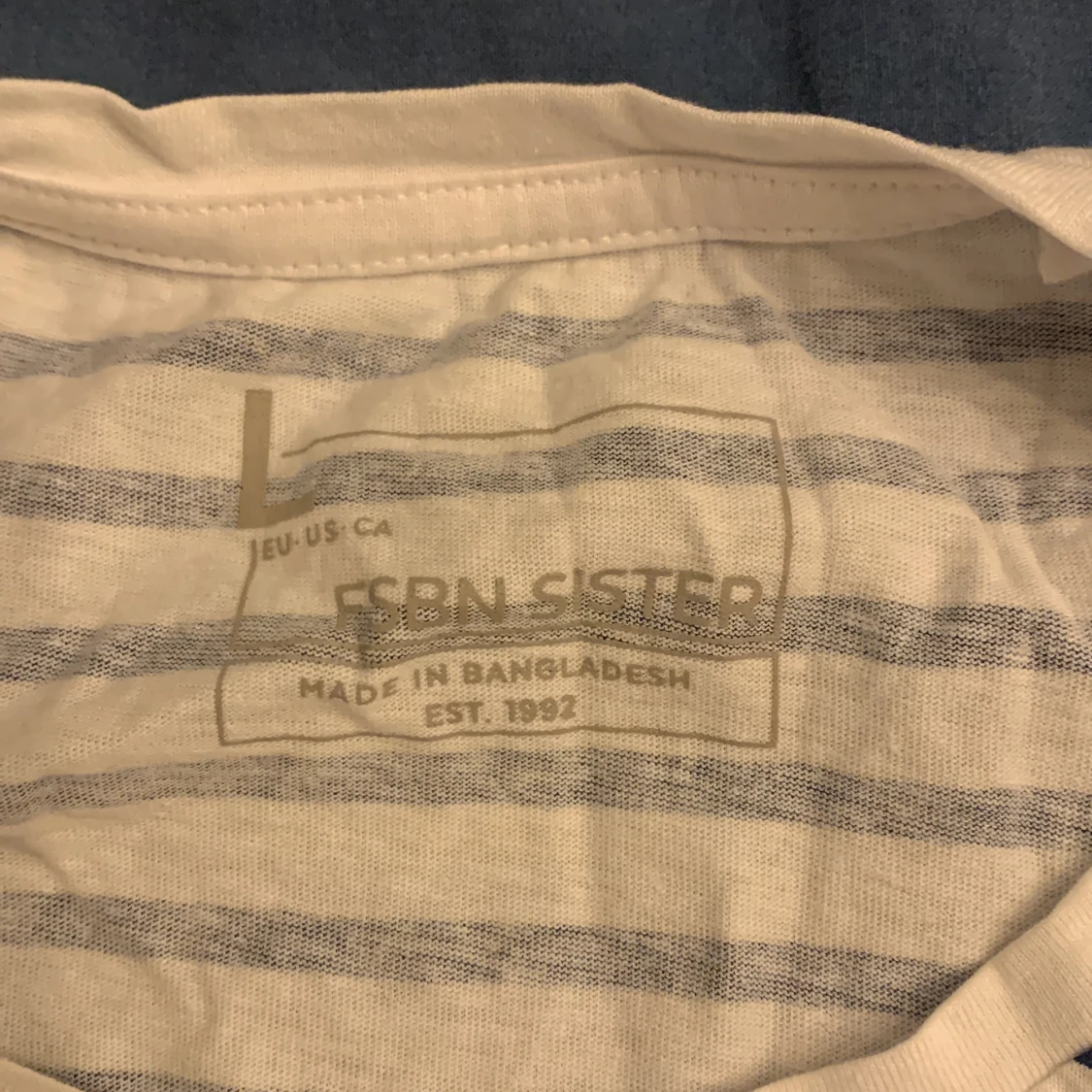 Blå vit randig tröja🤍💙 - 90