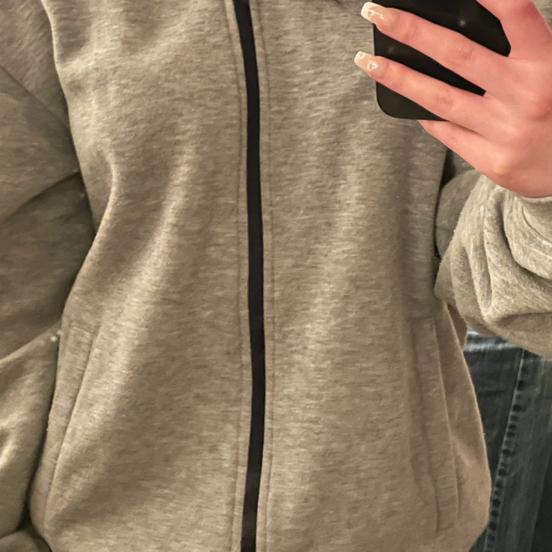 Oversized grå zip up hoodie  - 90