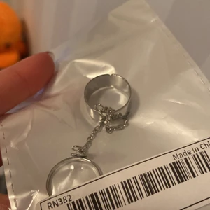 Måne och stjärna ring!  - Helt ny!