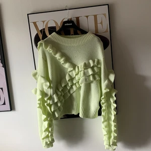 Tröja  - Använd 1 gång 