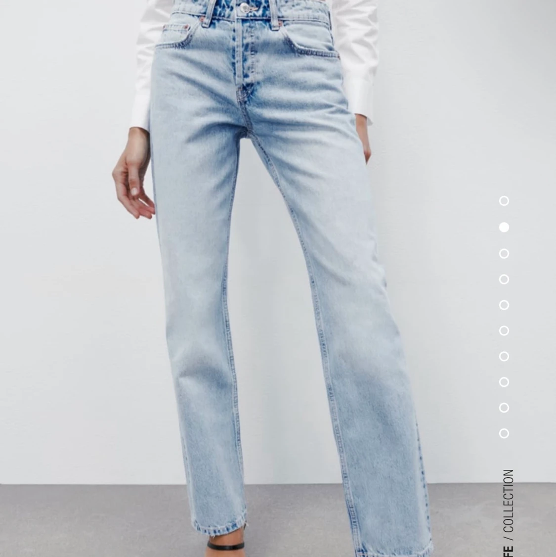 Zara lightwash,mid waist,straight jeans