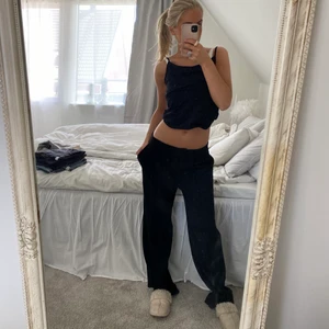 Hanna schönberg x nakd kostymbyxor - Säljer mina favorit kostymbyxor, hanna schönbergs kollektion för nakd! 