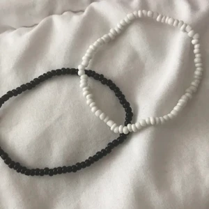 Beads armband  - 1st för 12kr. 2st för 24kr. Kan fraktas! 