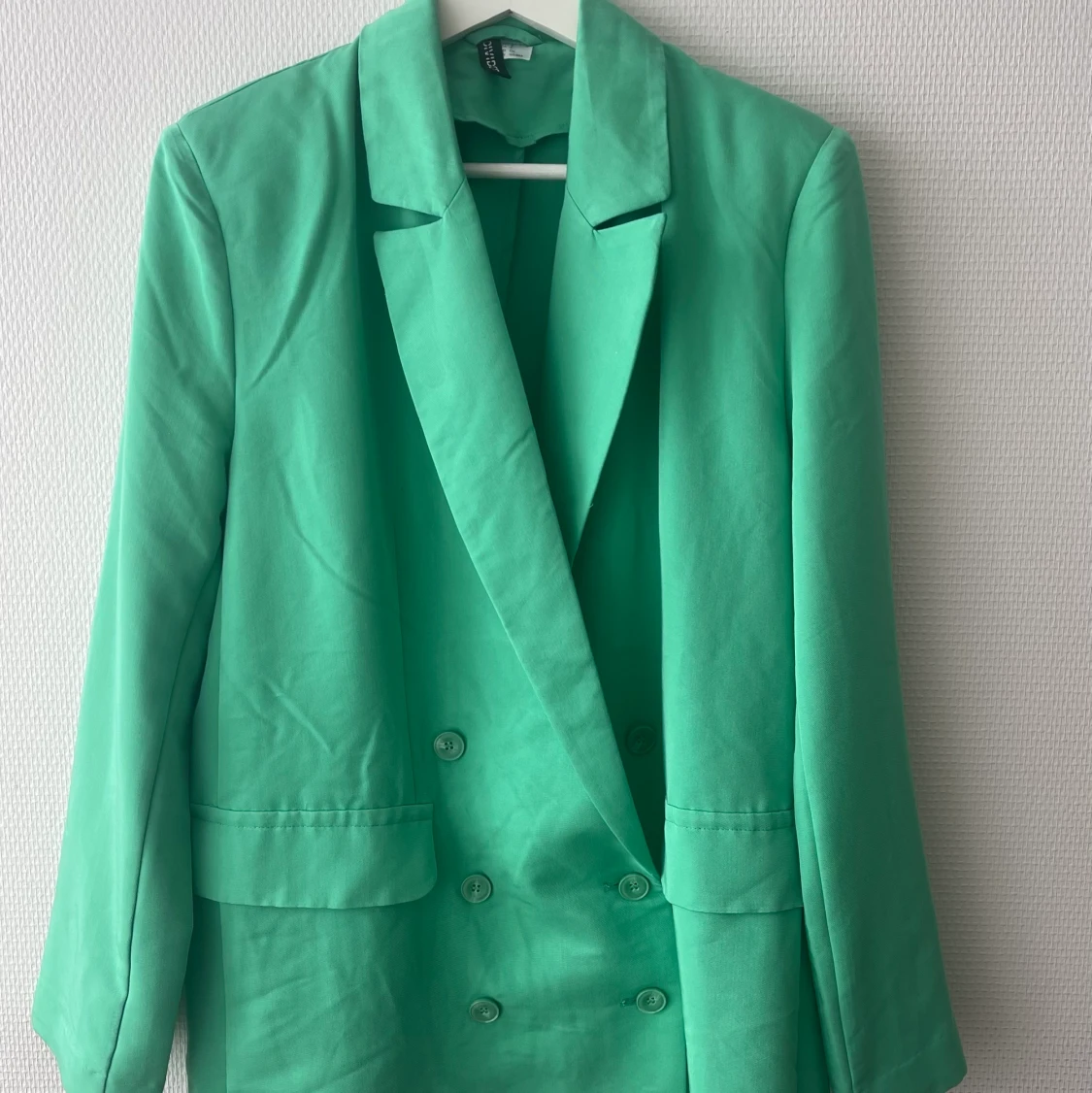Grön kavaj från H&M, st.S💚 - 90