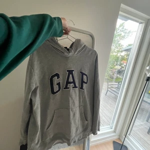 Hoodie  - Ascool overzise gaptröja! Jag bär ovanliga i vanliga fall xs/s. Skriv för fler bilder eller frågor💛 