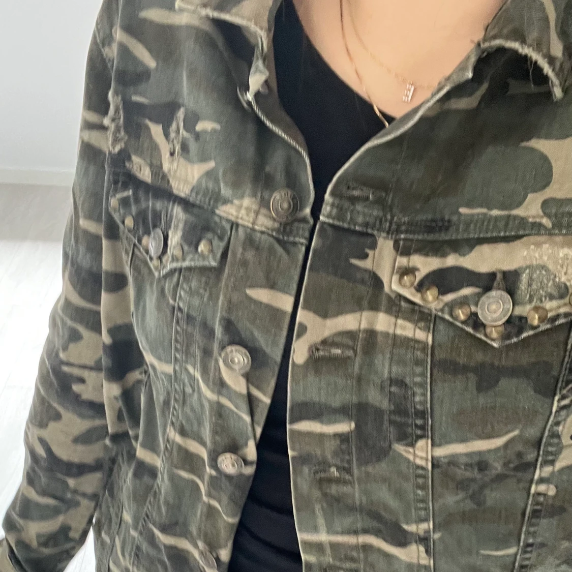 Grön camouflage jeansjacka - 91