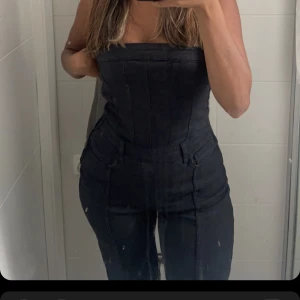 Byxdress - Strl S men passar M