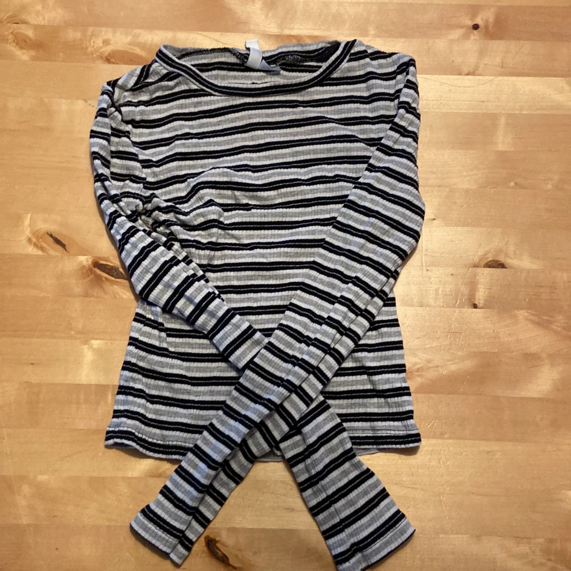 En randig tröja - 90