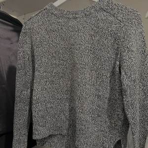Stickad tröja - Från HM