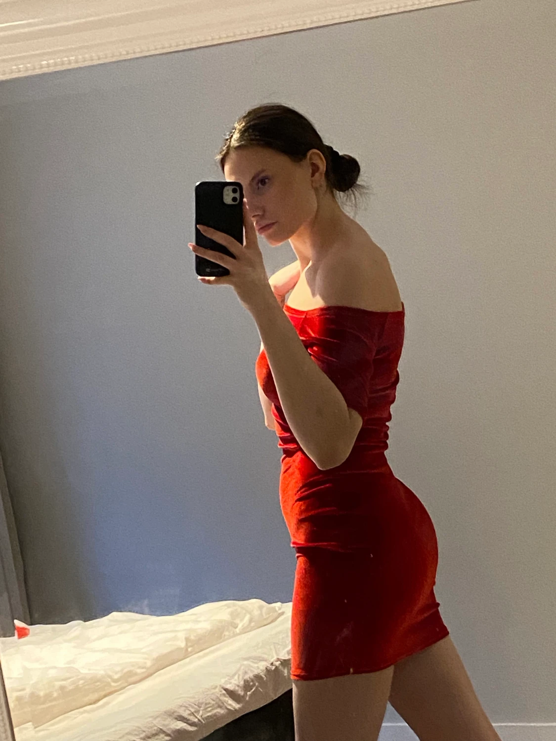 Röd sammetsklänning - 90