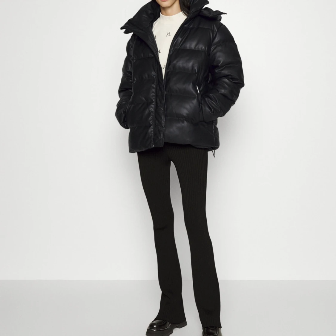 Karl Lagerfeld dunjacka  - 90