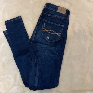 Jeans - Använda men inga defekter