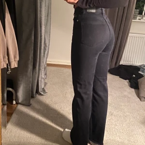 Weekday jeans - Säljer mina weekday jeans i storlek 26/30