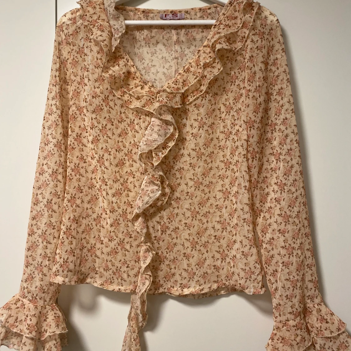 Fin blus blommig y2k 90-tal