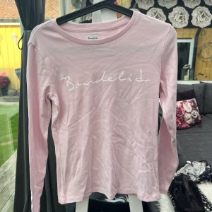 Bondelid tröja - Tröja från bondelid, mycket lite använd. Stl xs, passar även s