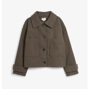 Kappahl kappa - Slutasåld jacka från Kappahl, nästan helt oanvänd och skitsnygg👏 högsta bud 1100kr  exklusive frakt