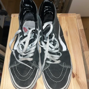 Vans storlek 38 - Passar typ storlek 39 också