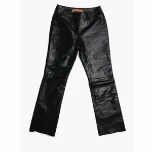 Faux Leather Low Rise Pants 🖤 - Low Rise Straight Leg Faux Leather pants from Kabayashi 🖤Waist 36,5 cm (midja) 🖤 Length 101 cm 🖤Free Shipping🖤