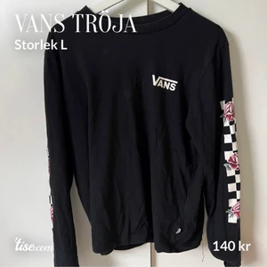 Vans tröja  - Vans tröja storlek L men upplevs mindre, 140:-