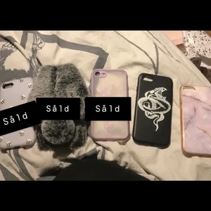 Mobilskal iPhone 7 - Mobilskal till iPhone 7! Alla i relativt gott skick, vissa mer välanvända (den i ljusblå och dinosaurien) och kan därför vara en aning missfärgade i kanterna. Säljer pga att jag har köpt en ny mobil! 10kr styck + 24kr frakt <3 