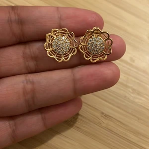 Gold plated earrings  - Waterproof gold plated earrings 