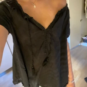 Odd Molly blus - Jättefin odd molly blus i storlek 2 köp direkt för 100kr💗