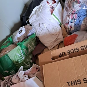 Över 600 plagg barnkläder 44-74 - Det är övet 600 plahh från kappahl,nrwbie,lindex,hm,polarn o pyret, lite gekås, nike, adidas, morris,ralp lauren,nike, gant etc  Jag kommer lägga upp klädpaket sprterade isrorleks mässoigt , bissa plagg lögger jag 1 och 1 så mkt jag orkar det mest är45-74