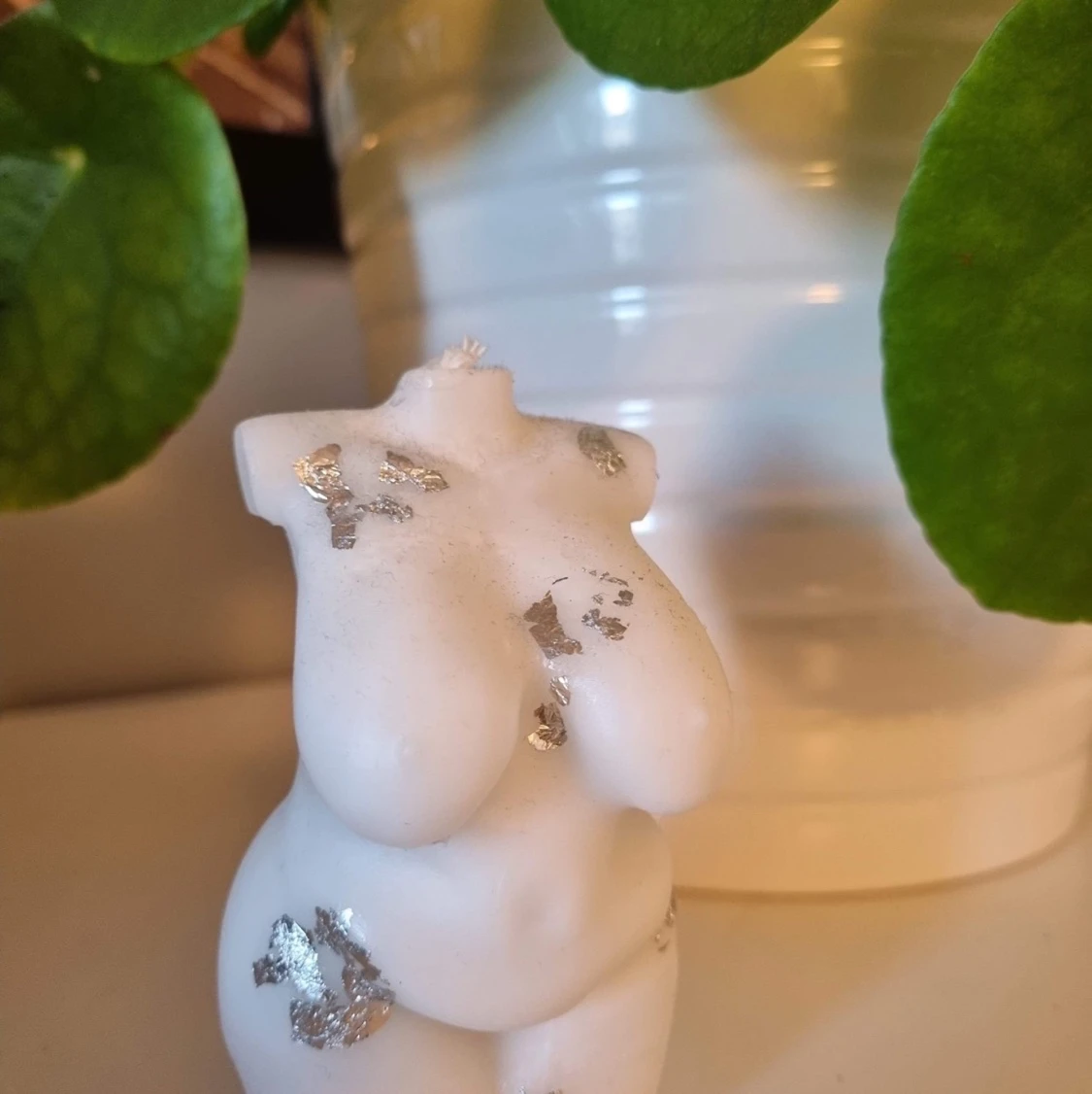 Kvinnokropps ljus - 91