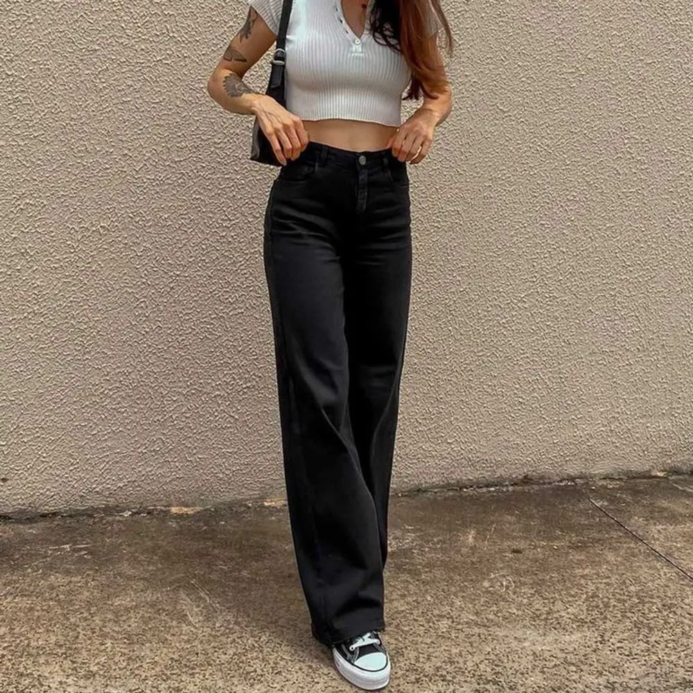 Säljer nu dessa ( lånade första bilder ) Yoko jeans från monki. Storlek 26/Xs . Farkut & Housut.