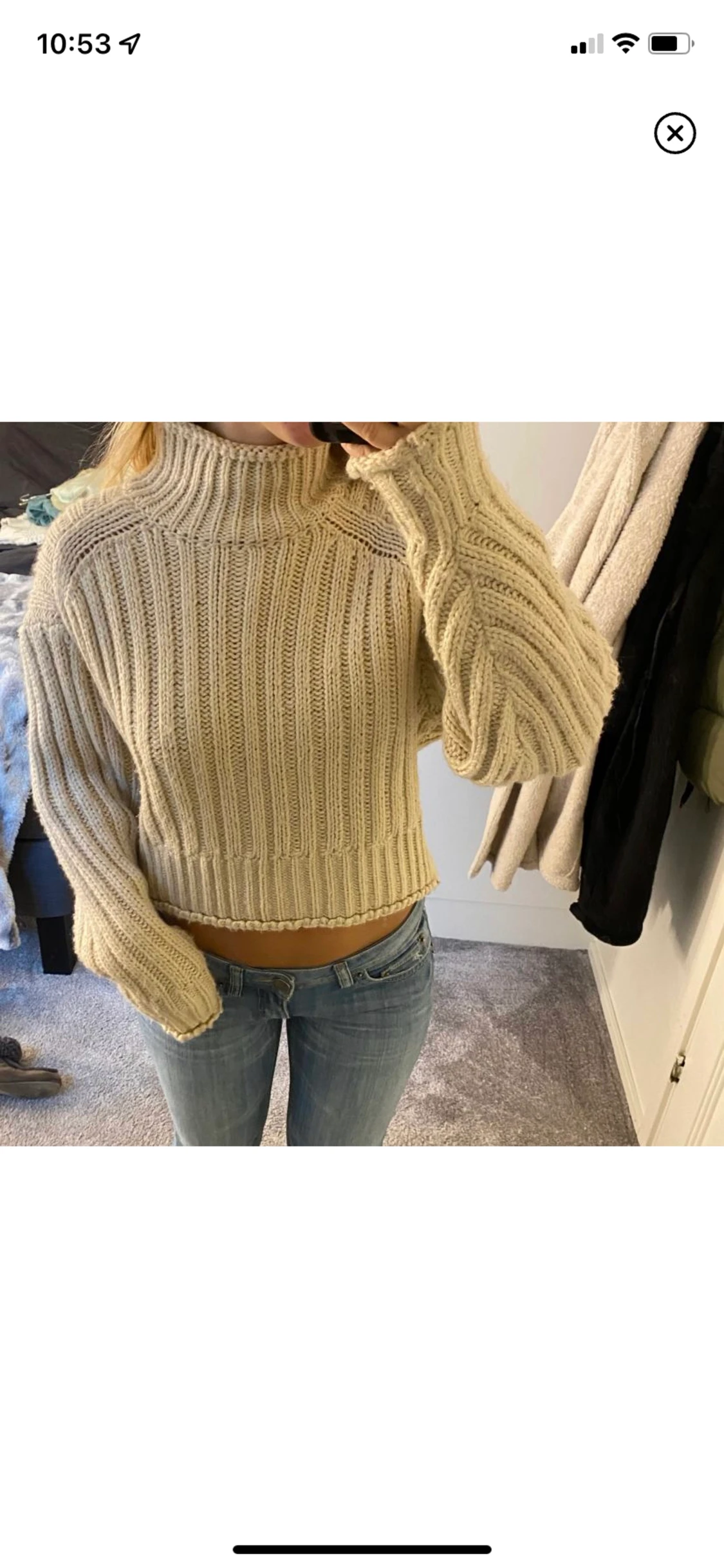 Beige stickad tröja