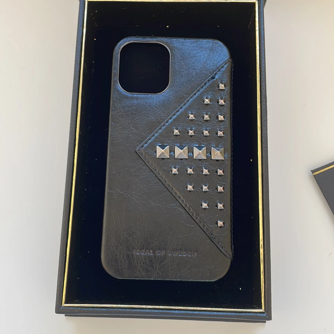 Ideal of sweden skall  - 90