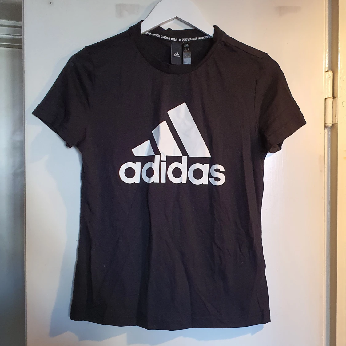 Adidas t-shirt