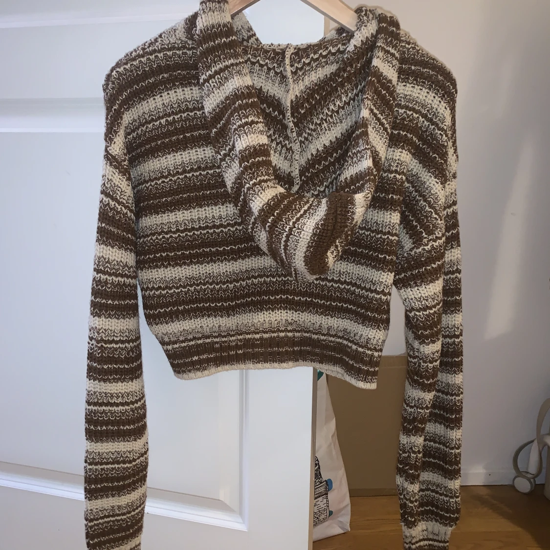 Stickad kort kofta - 91