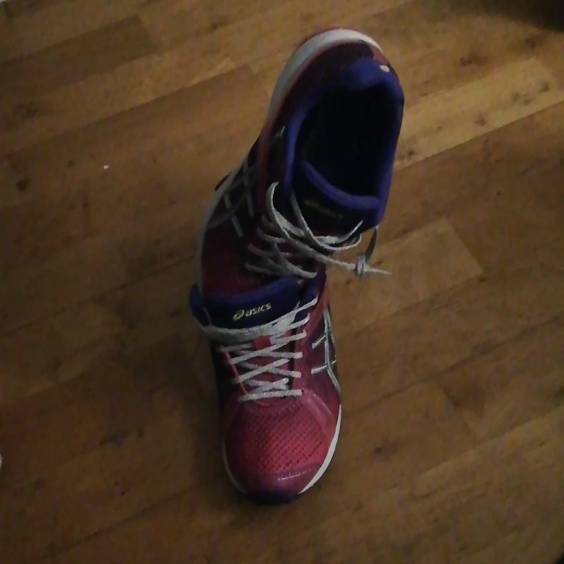 Asics AYAMI KENSEI Strl: 6 motsvarar Strl: 37 - 91